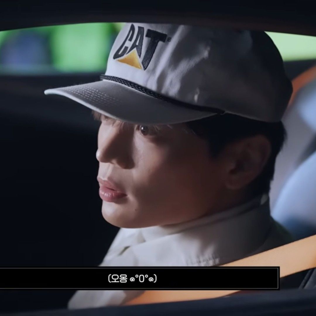 Latest photo of Minho (SHINee)