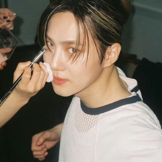 A moment captured by Suho (EXO)'s fan