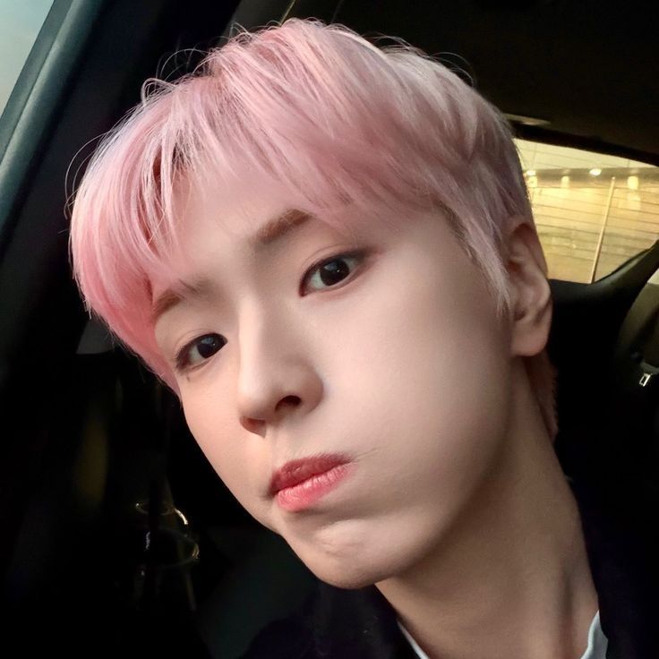 Latest photo of Yonghee (CIX)