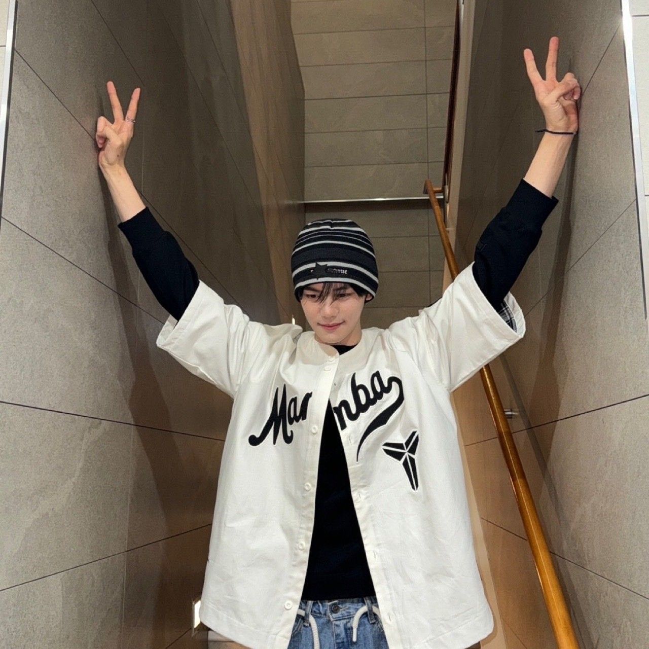 Behind-the-scenes cut of Kim Gyuvin (ZEROBASEONE)