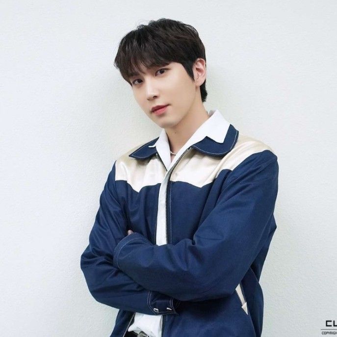 Behind-the-scenes cut of Shinwon (PENTAGON)