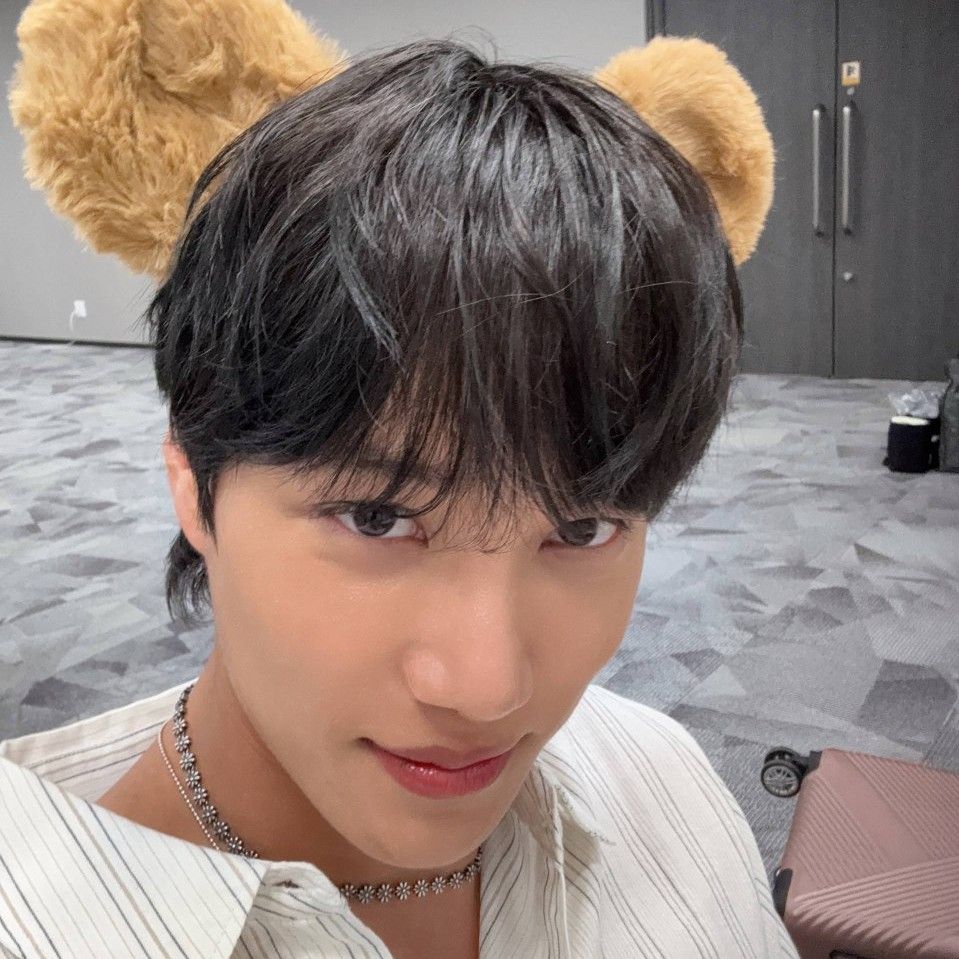 Behind-the-scenes cut of Kai (EXO)