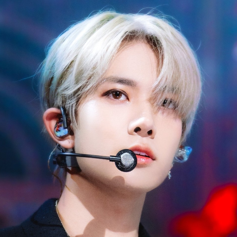 Recent activity shot of Heeseung (ENHYPEN)