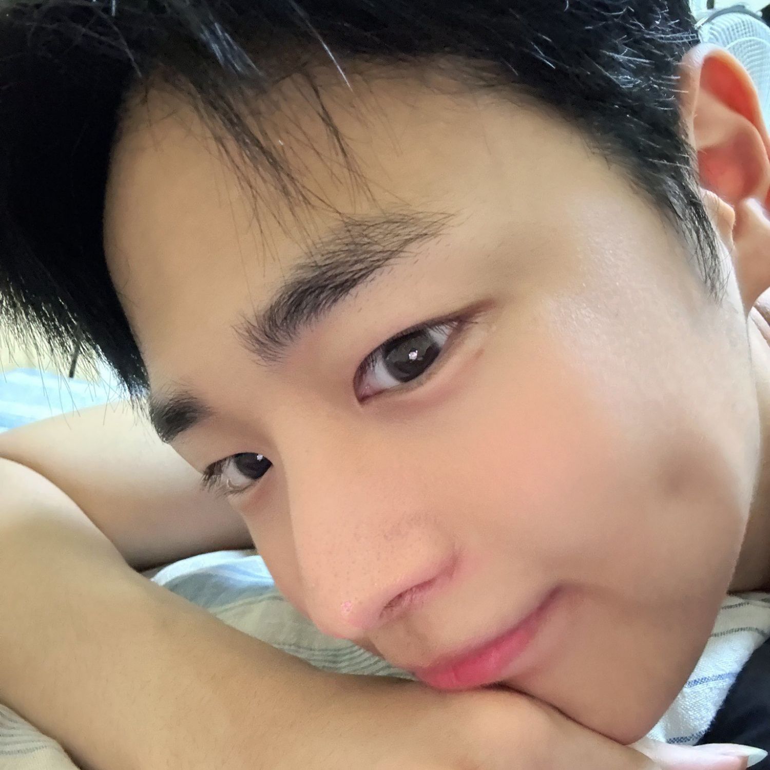 Recent activity shot of Choi Byungchan