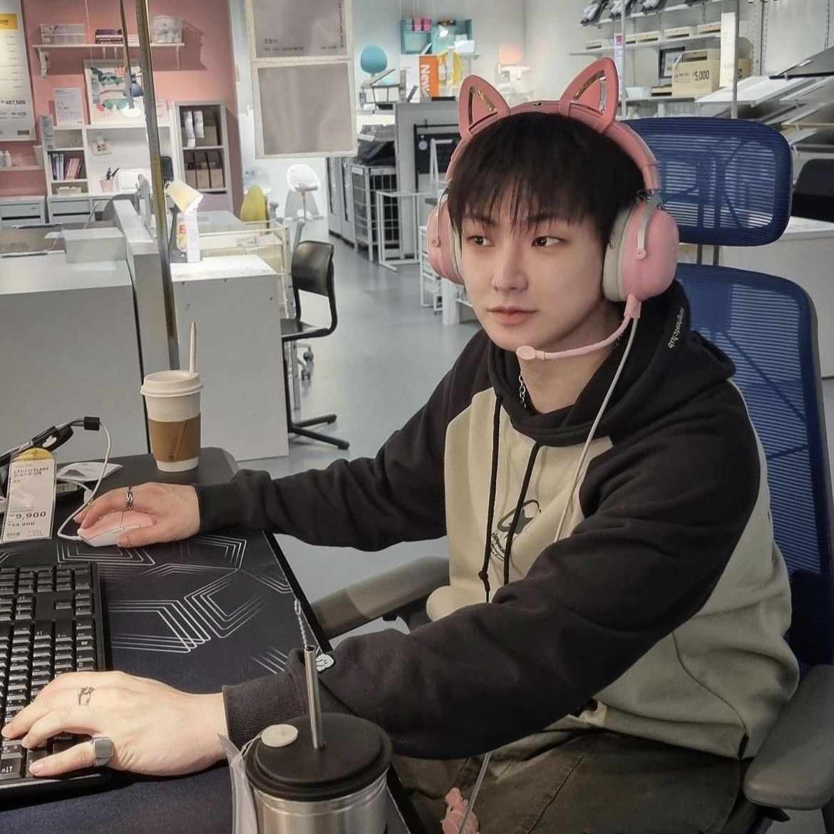 Behind-the-scenes cut of VICTON