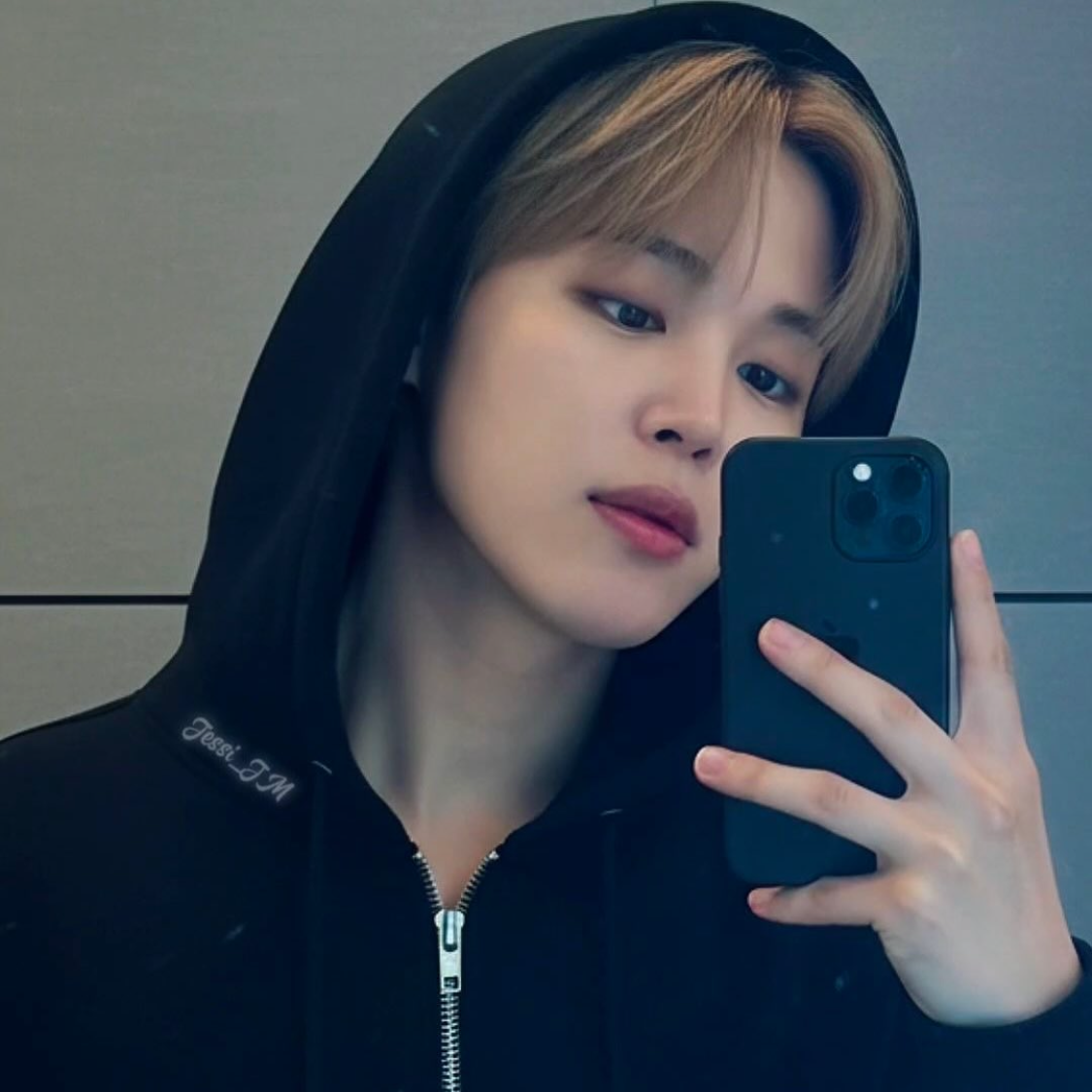 Latest photo of Jimin (BTS)