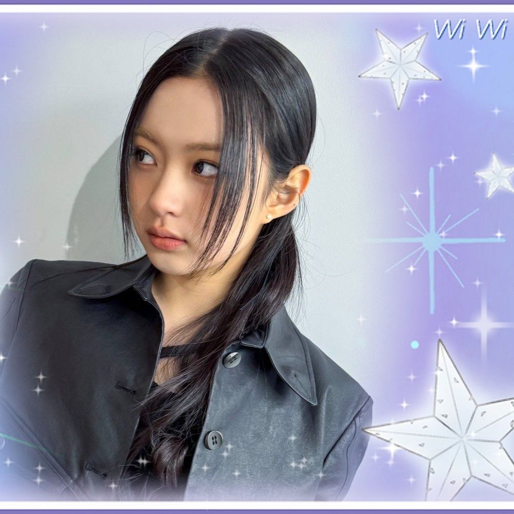 A moment captured by KYA (KiiiKiii)'s fan
