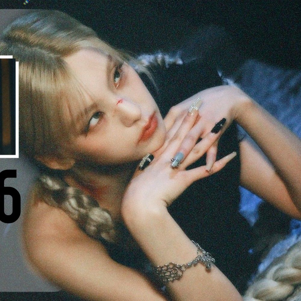 Behind-the-scenes cut of Yeji (ITZY)