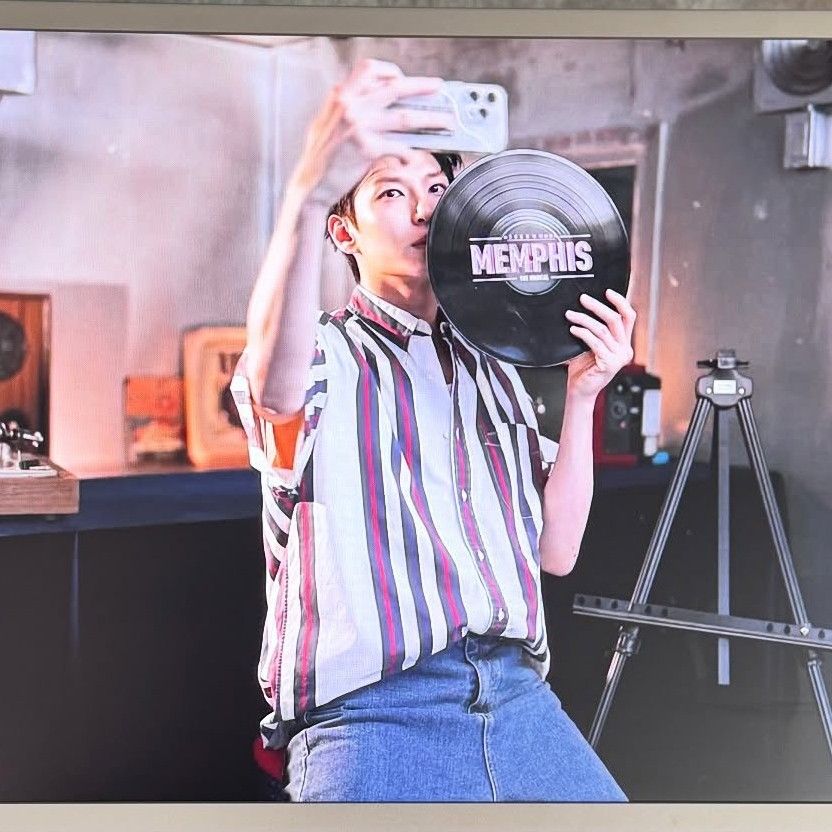 A moment captured by LEO (VIXX)'s fan