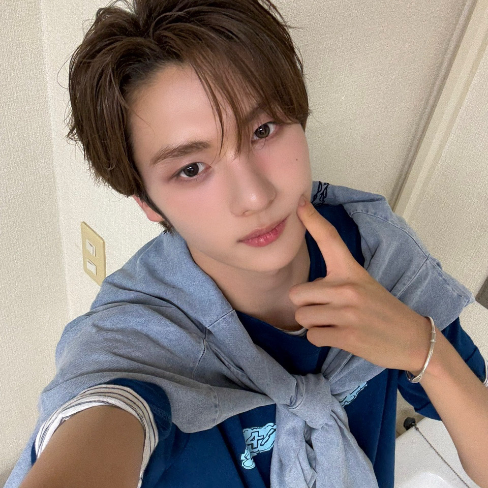 A moment captured by Youngjae (TWS)'s fan