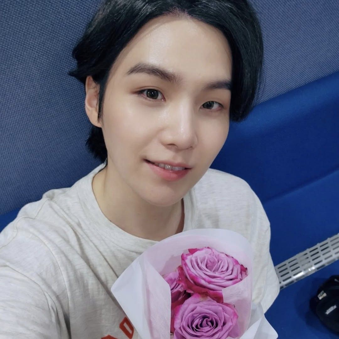 Latest photo of SUGA (BTS)