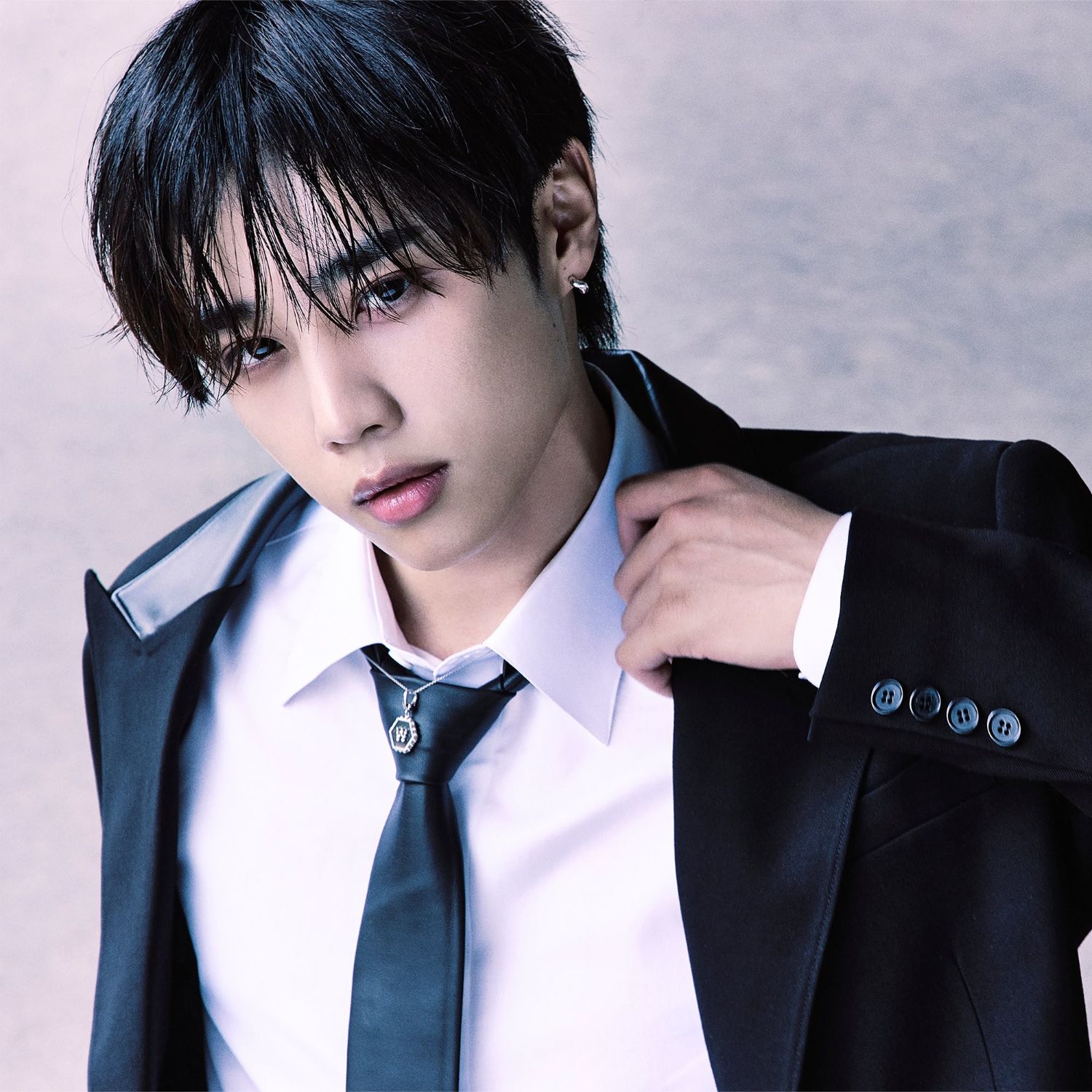 Latest photo of Sunwoo (THE BOYZ)