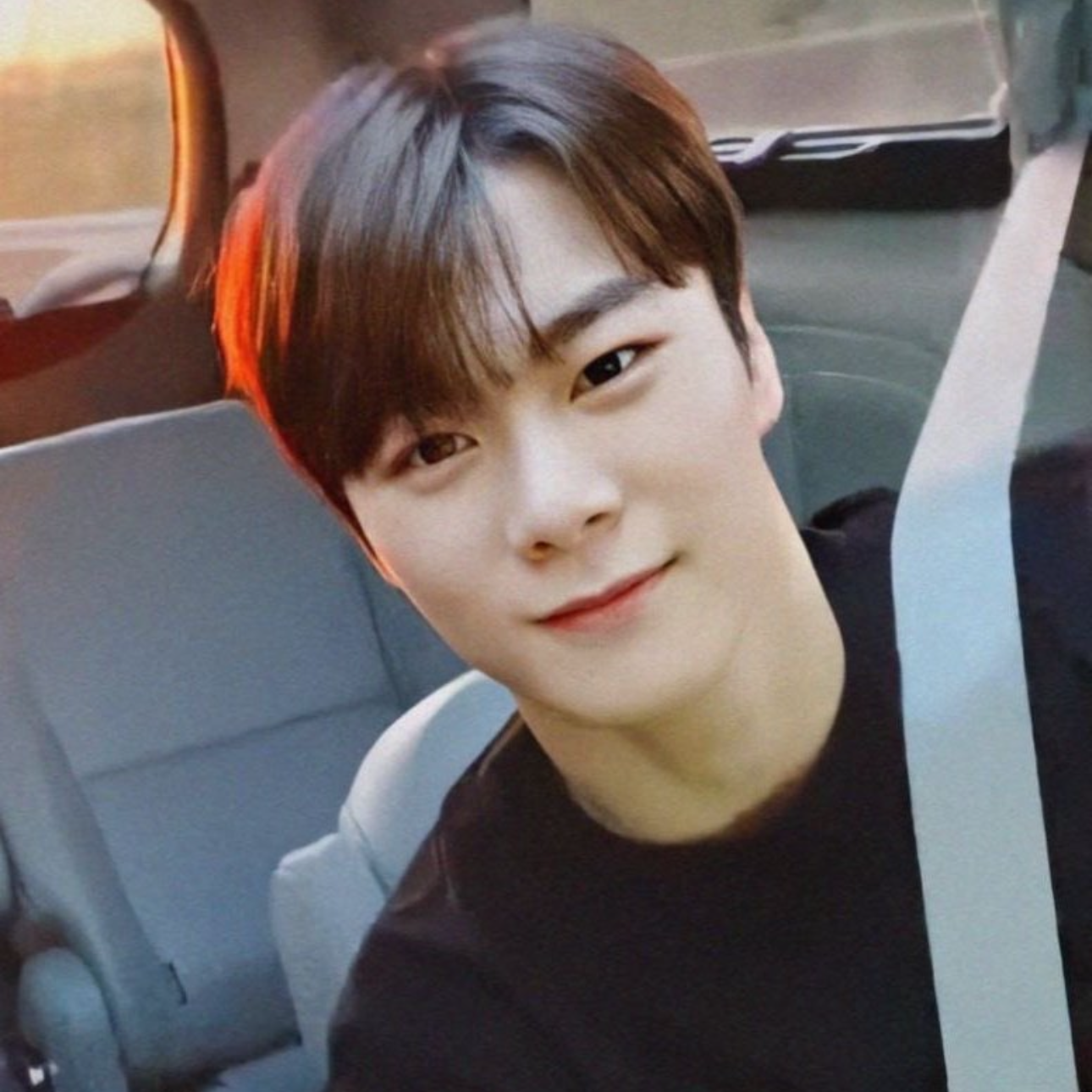 A moment captured by Moonbin (ASTRO)'s fan