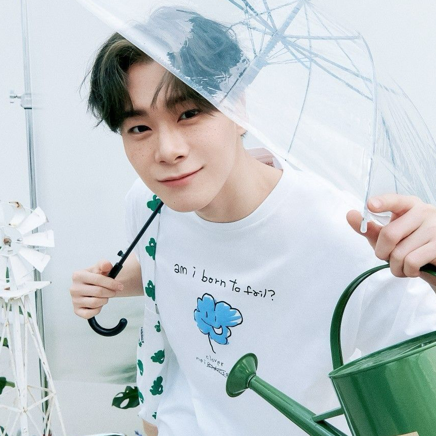 Behind-the-scenes cut of Moonbin (ASTRO)
