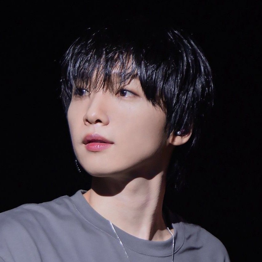 Recent activity shot of Jeong Sewoon