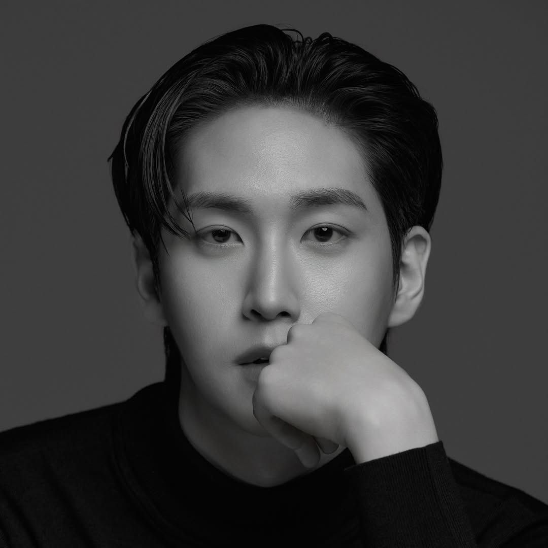 A moment captured by Shinwon (PENTAGON)'s fan