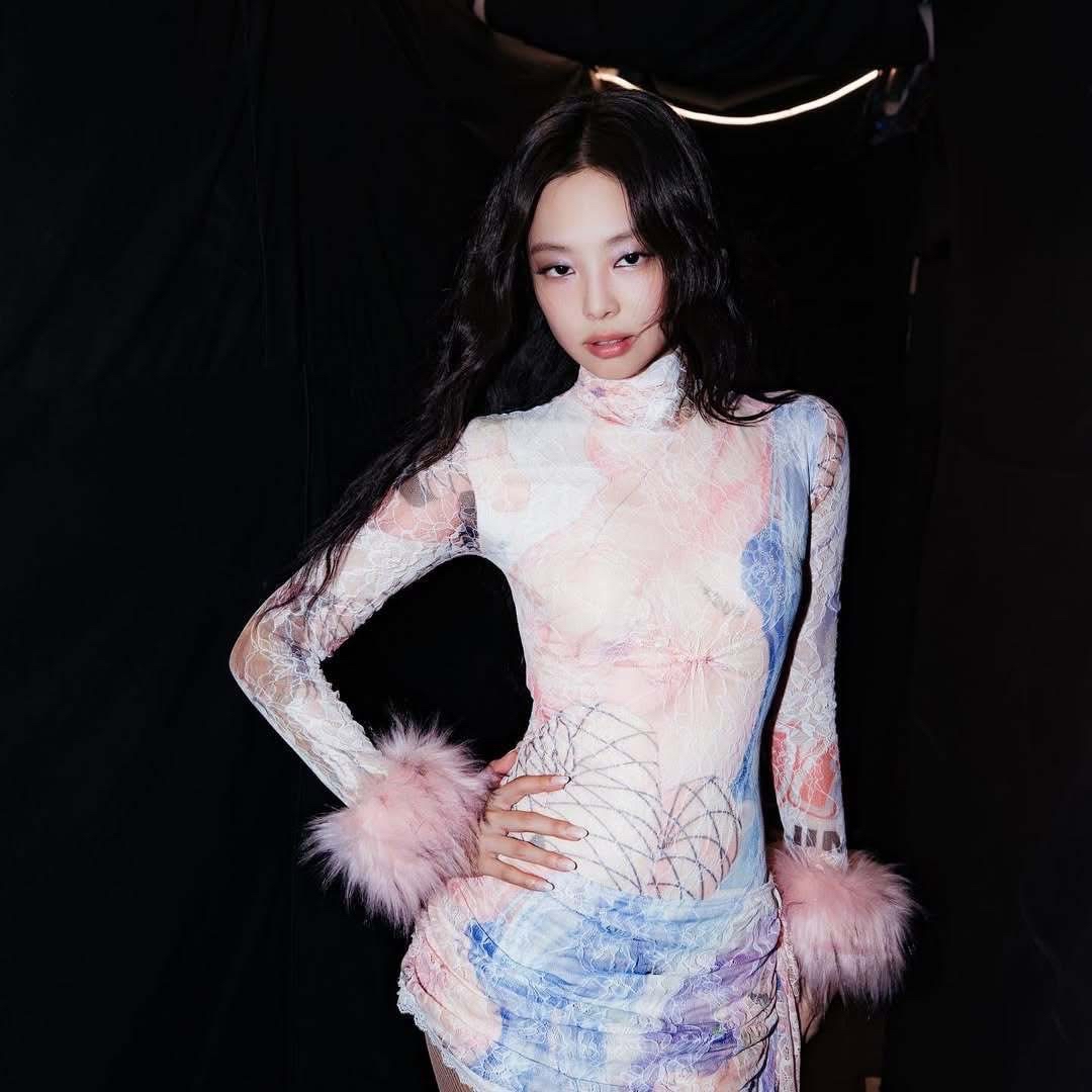 제니 (BLACKPINK)의 비하인드 컷