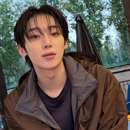 Latest photo of Sunoo (ENHYPEN)