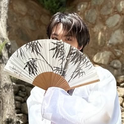 Latest photo of Seonghwa (ATEEZ)