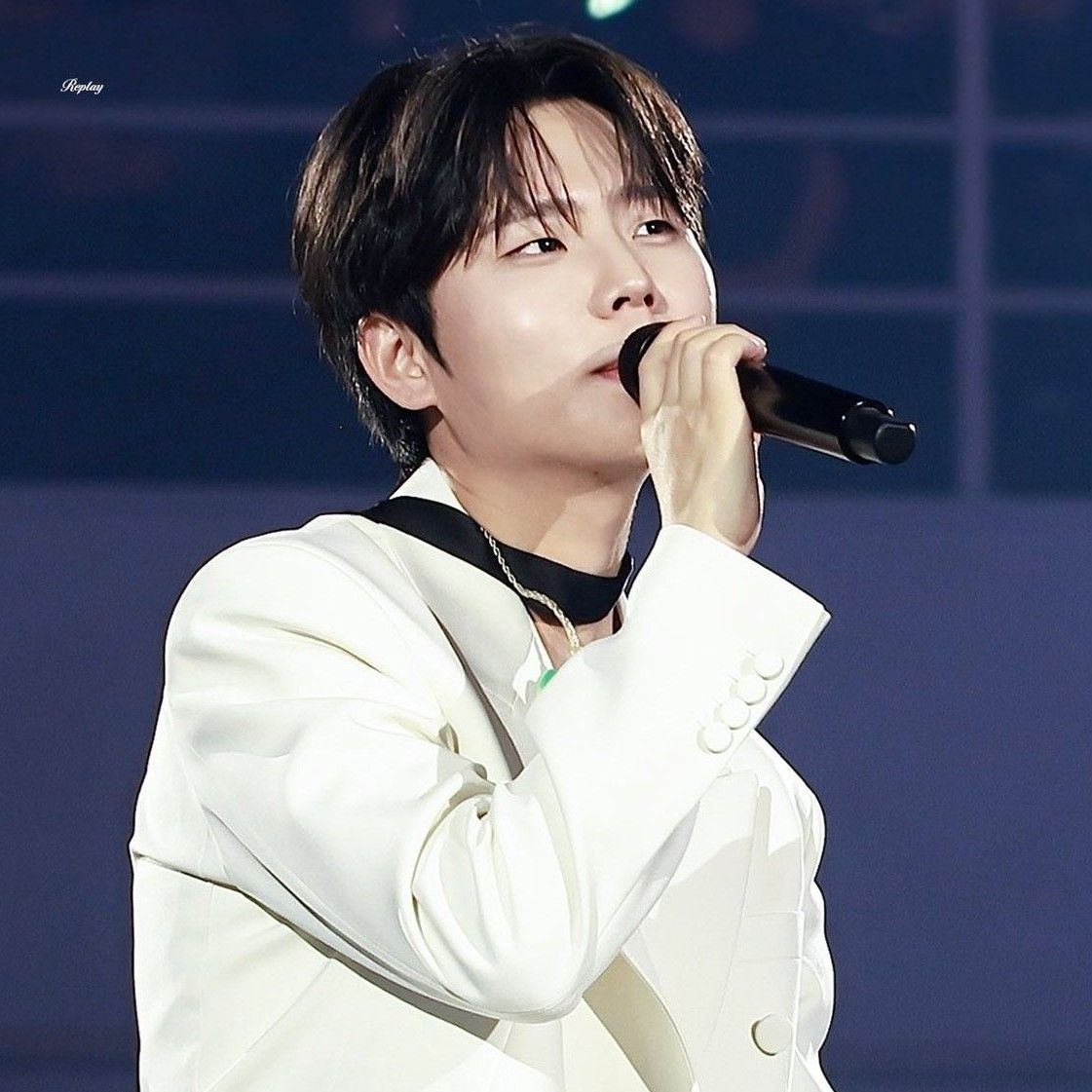 A moment captured by Jung Seunghwan's fan