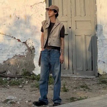 Behind-the-scenes cut of Yesung (Super Junior)