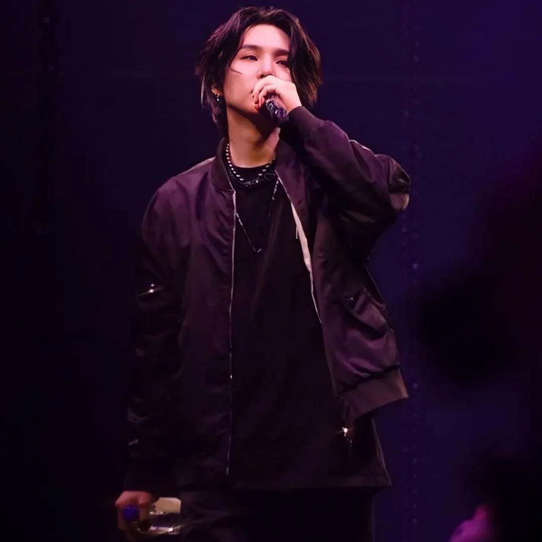 Momen yang diabadikan oleh penggemar SUGA (BTS)
