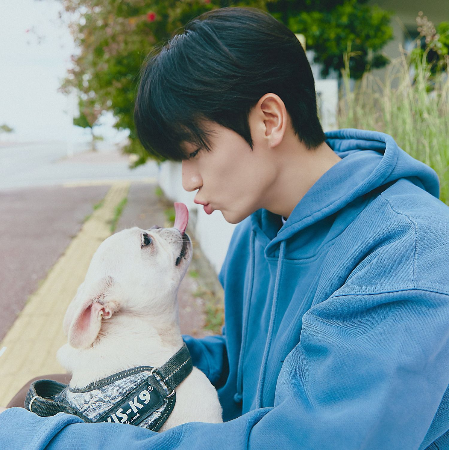 Recent activity shot of Hyunjae (THE BOYZ)