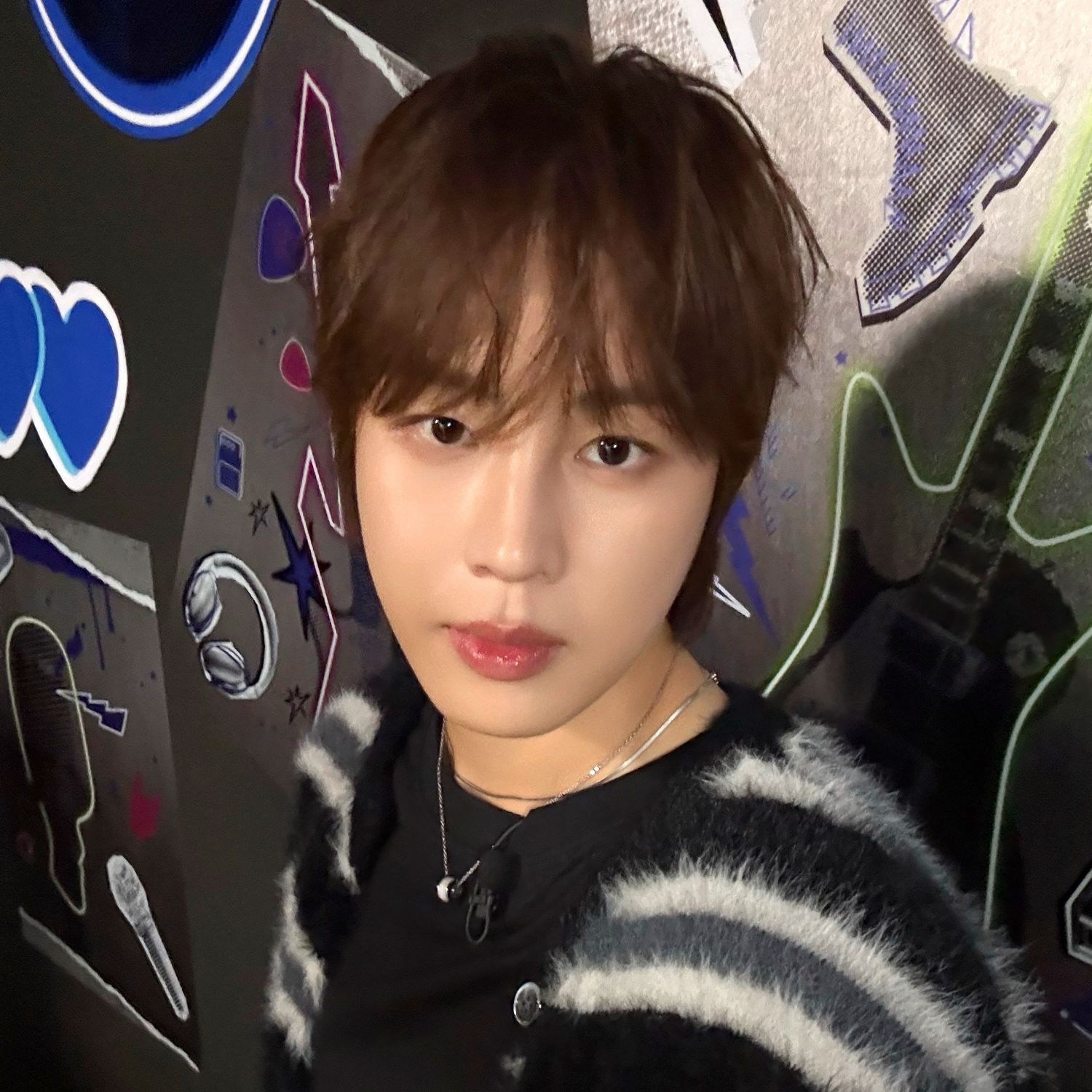 Recent activity shot of Ha Sungwoon