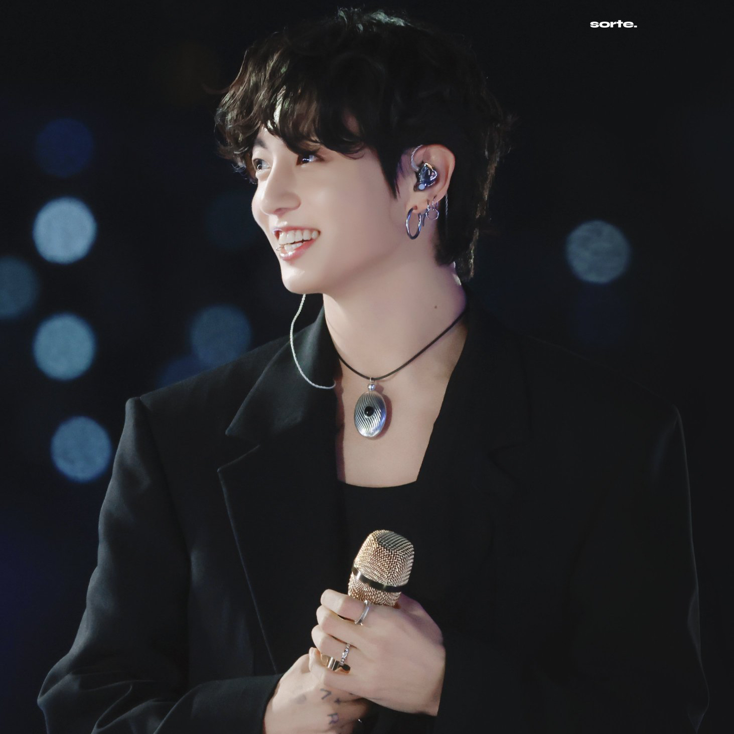 정국 (방탄소년단)의 최신 사진