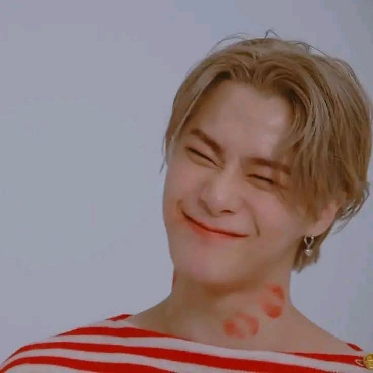 Latest photo of Moonbin (ASTRO)