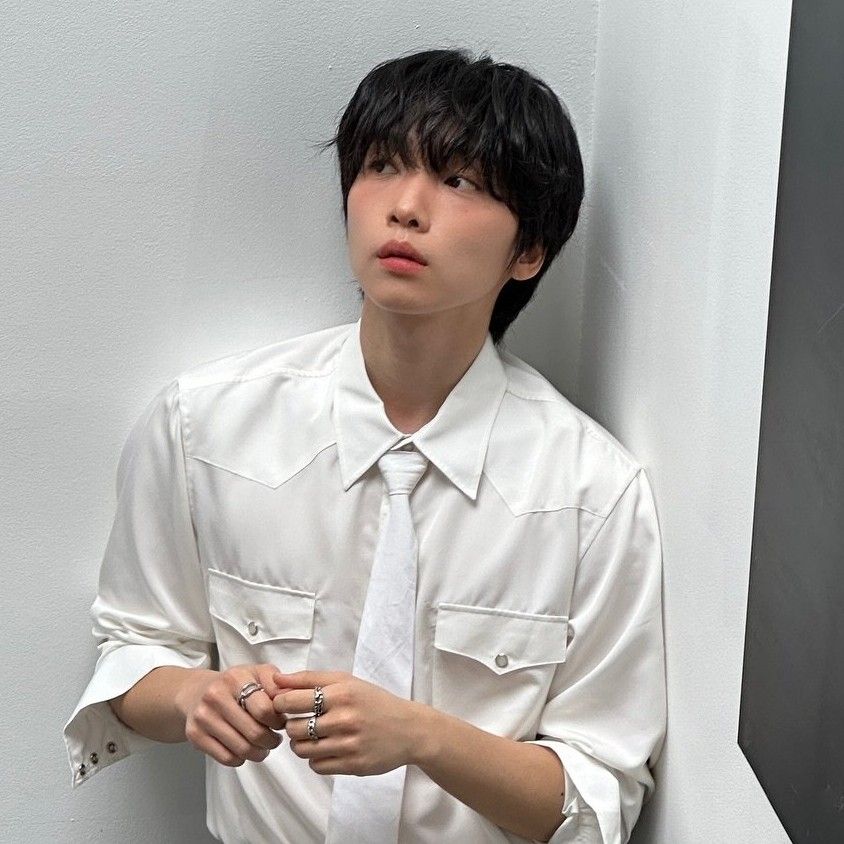Recent activity shot of Jeong Sewoon