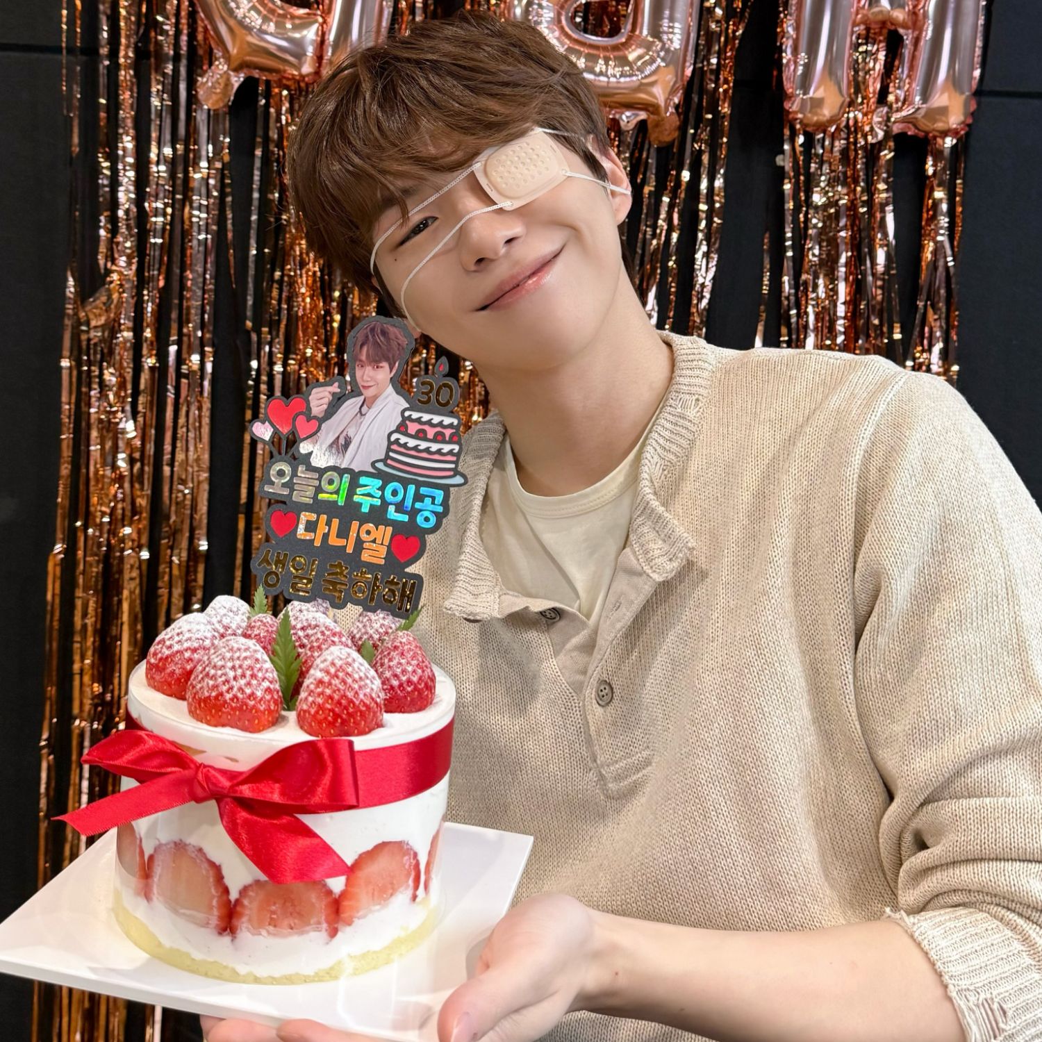 강다니엘 최근 활동샷