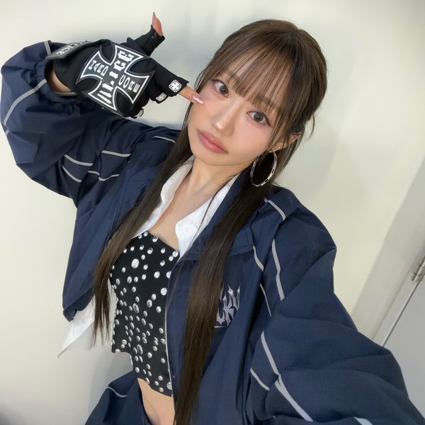 Shining profile picture of Julie (KISS OF LIFE) on today's Choeaedol