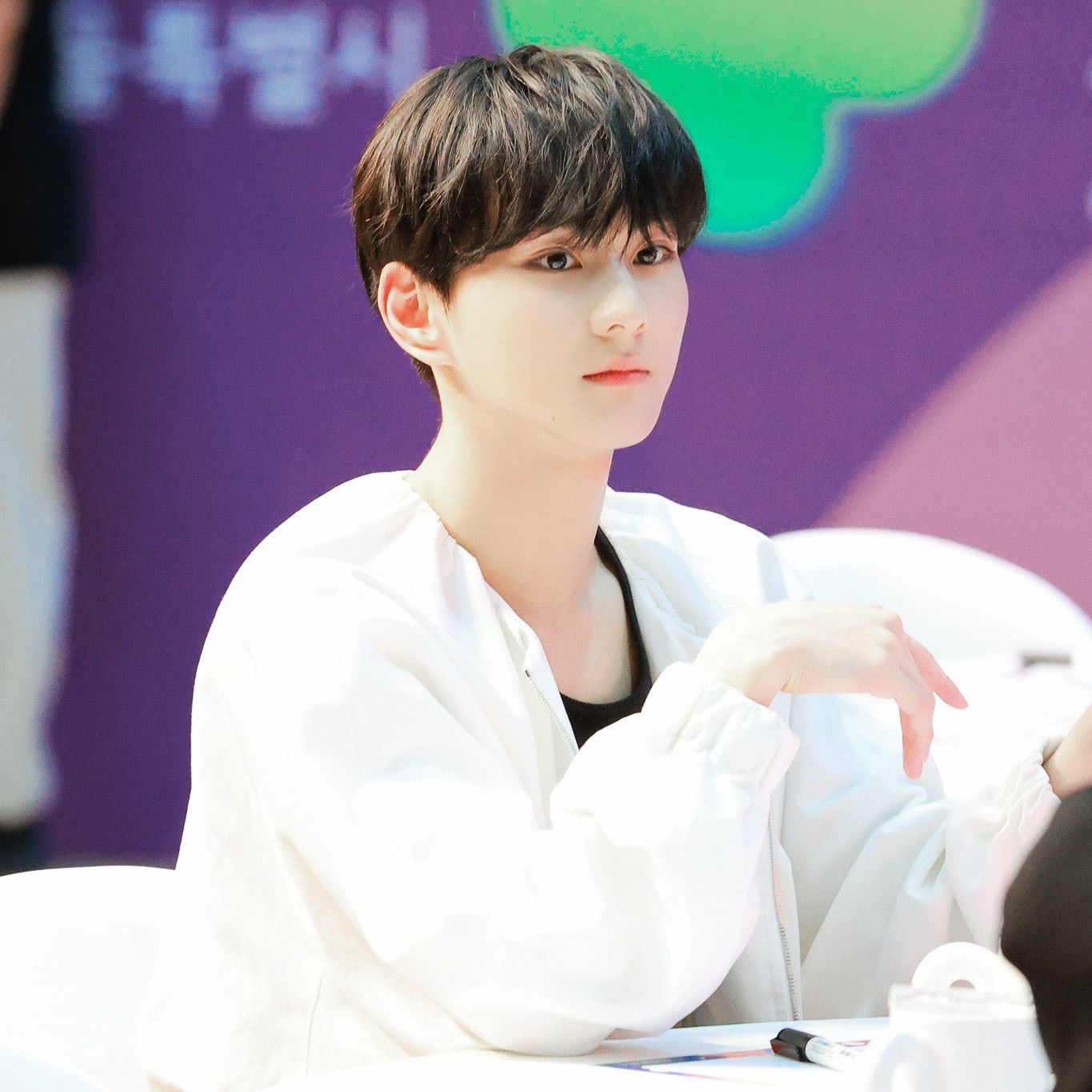 Latest photo of Jungwon (ENHYPEN)