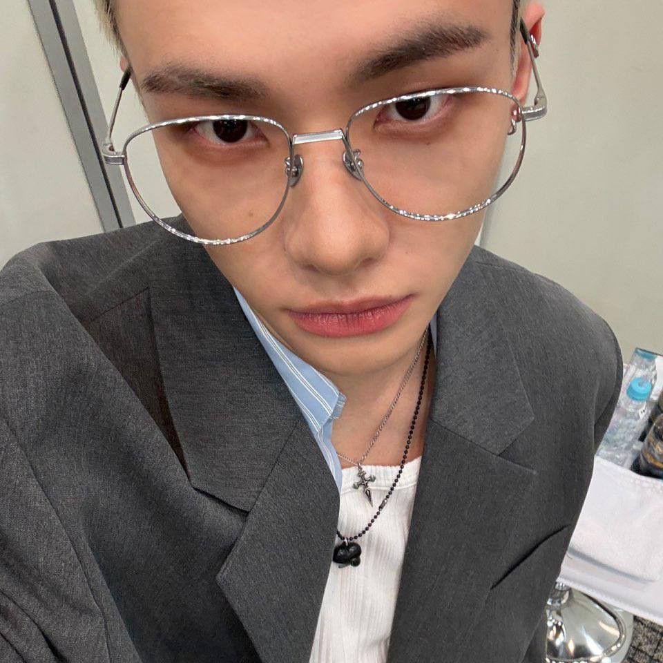 Behind-the-scenes cut of Hyunjin (Stray Kids)