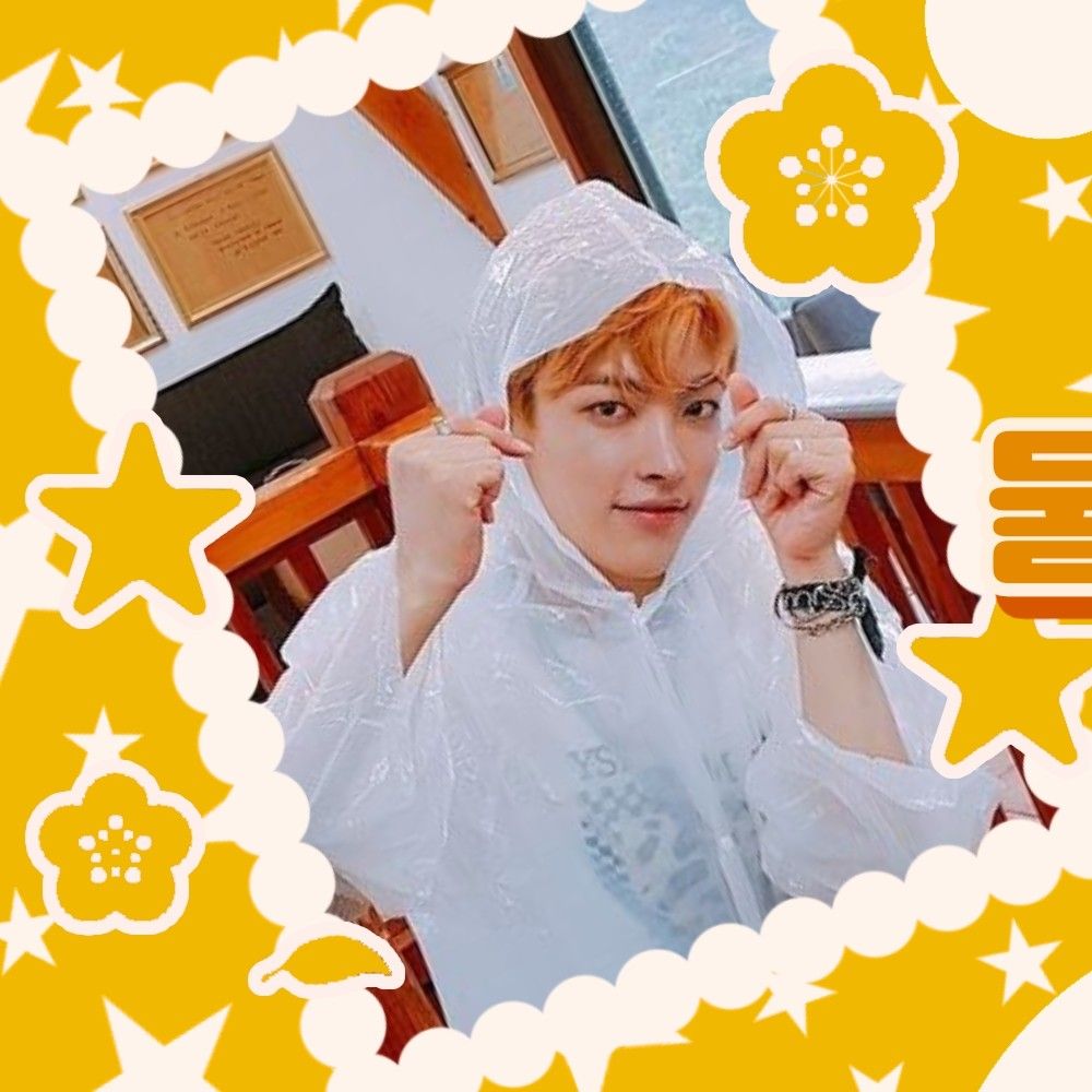 Latest photo of Hongjoong (ATEEZ)