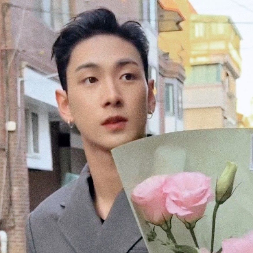 백호의 최신 사진