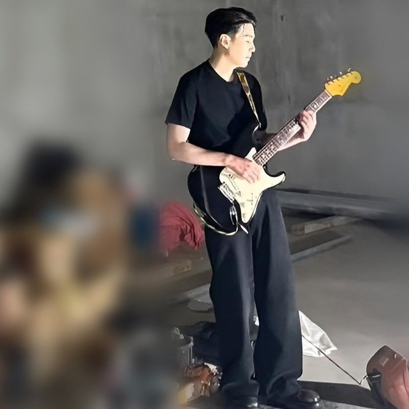 Latest photo of SUGA (BTS)