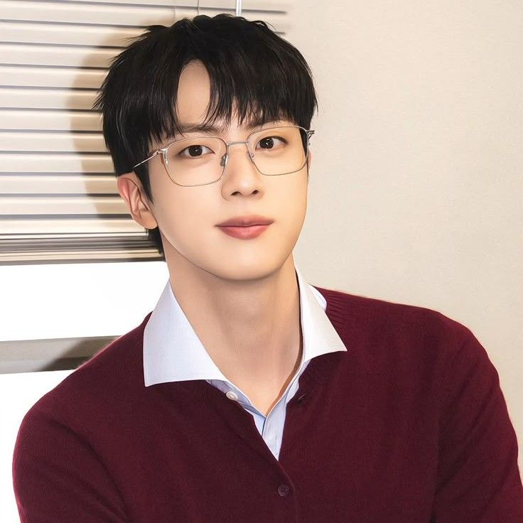 Behind-the-scenes cut of Jin (BTS)