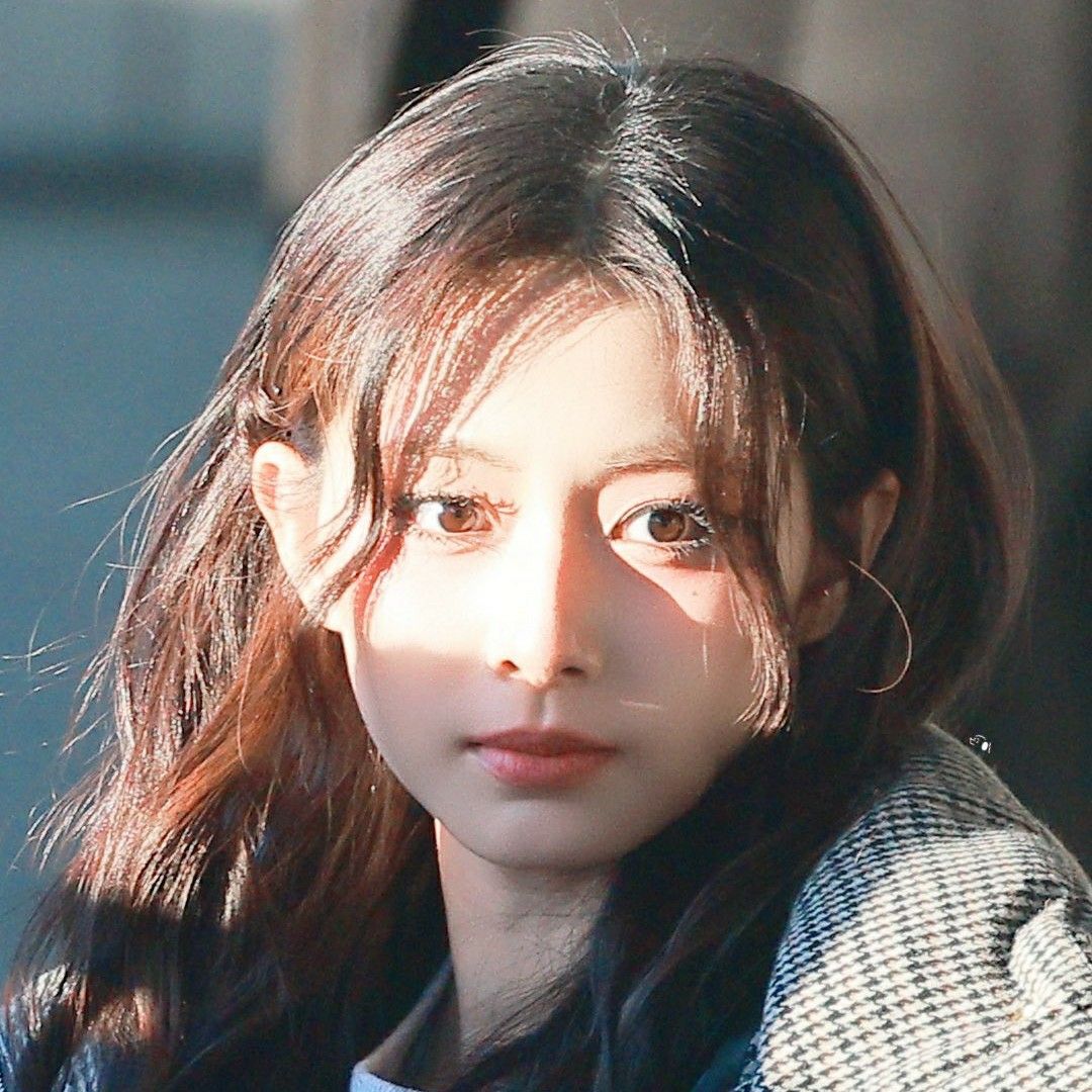 子瑜 (TWICE)的最新活动照片