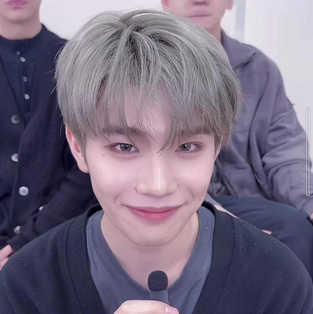 Behind-the-scenes cut of Kim Taerae (ZEROBASEONE)