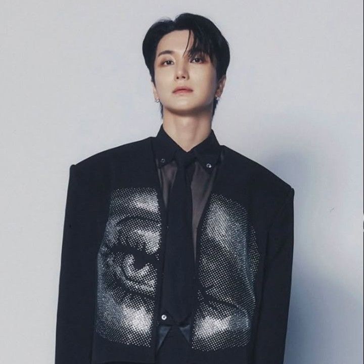 Recent activity shot of Leeteuk (Super Junior)