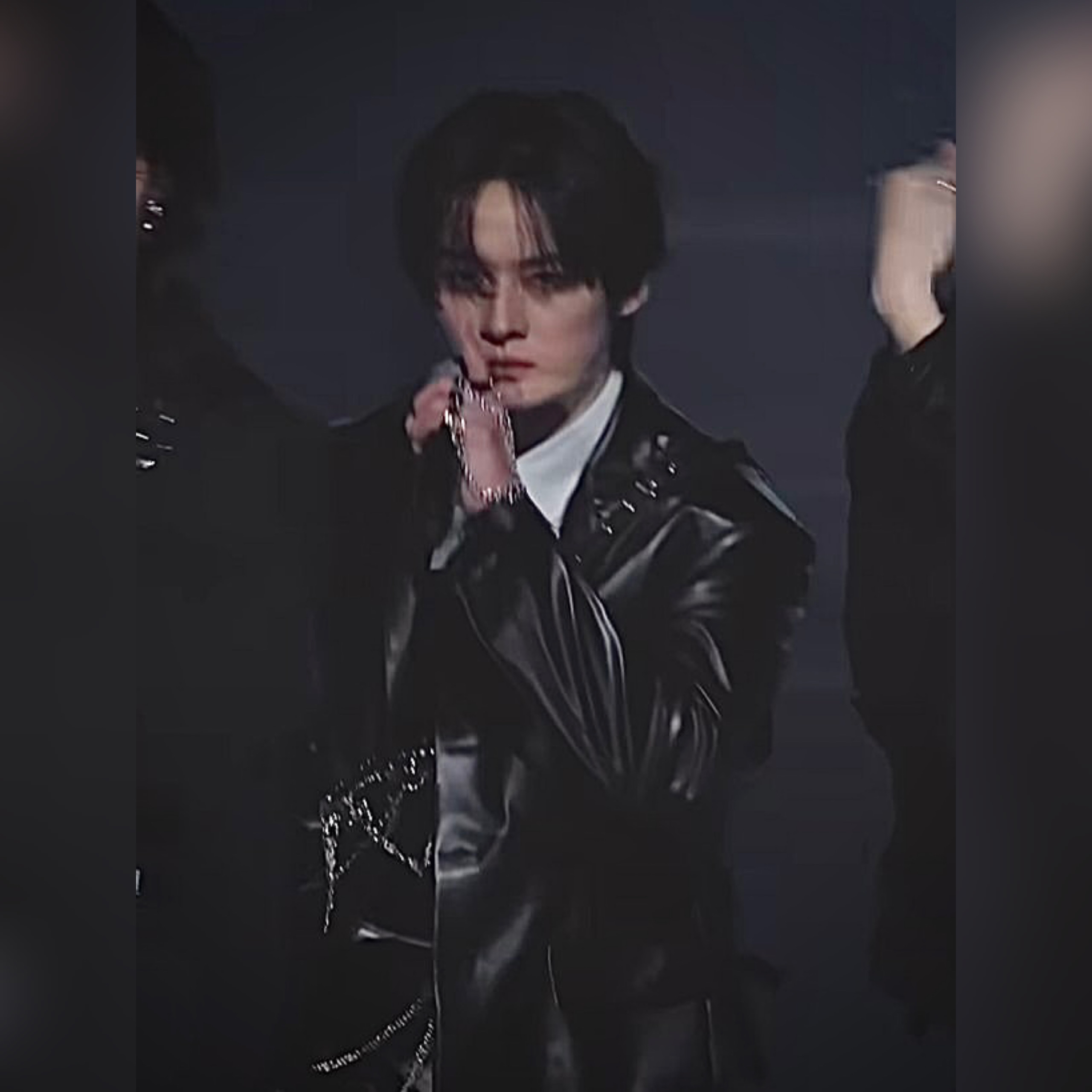 Behind-the-scenes cut of Lee Know (Stray Kids)