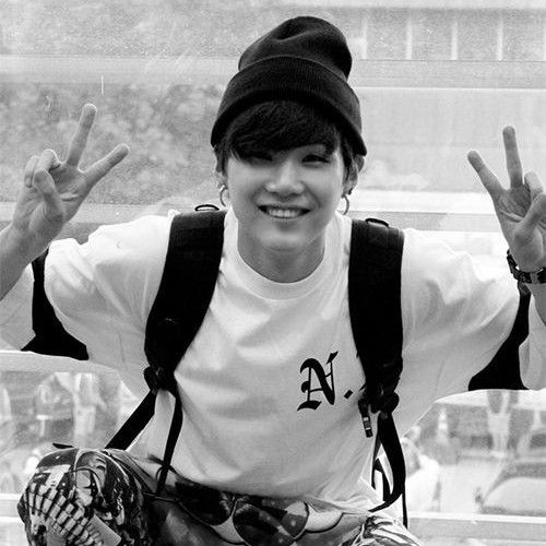 Behind-the-scenes cut of SUGA (BTS)