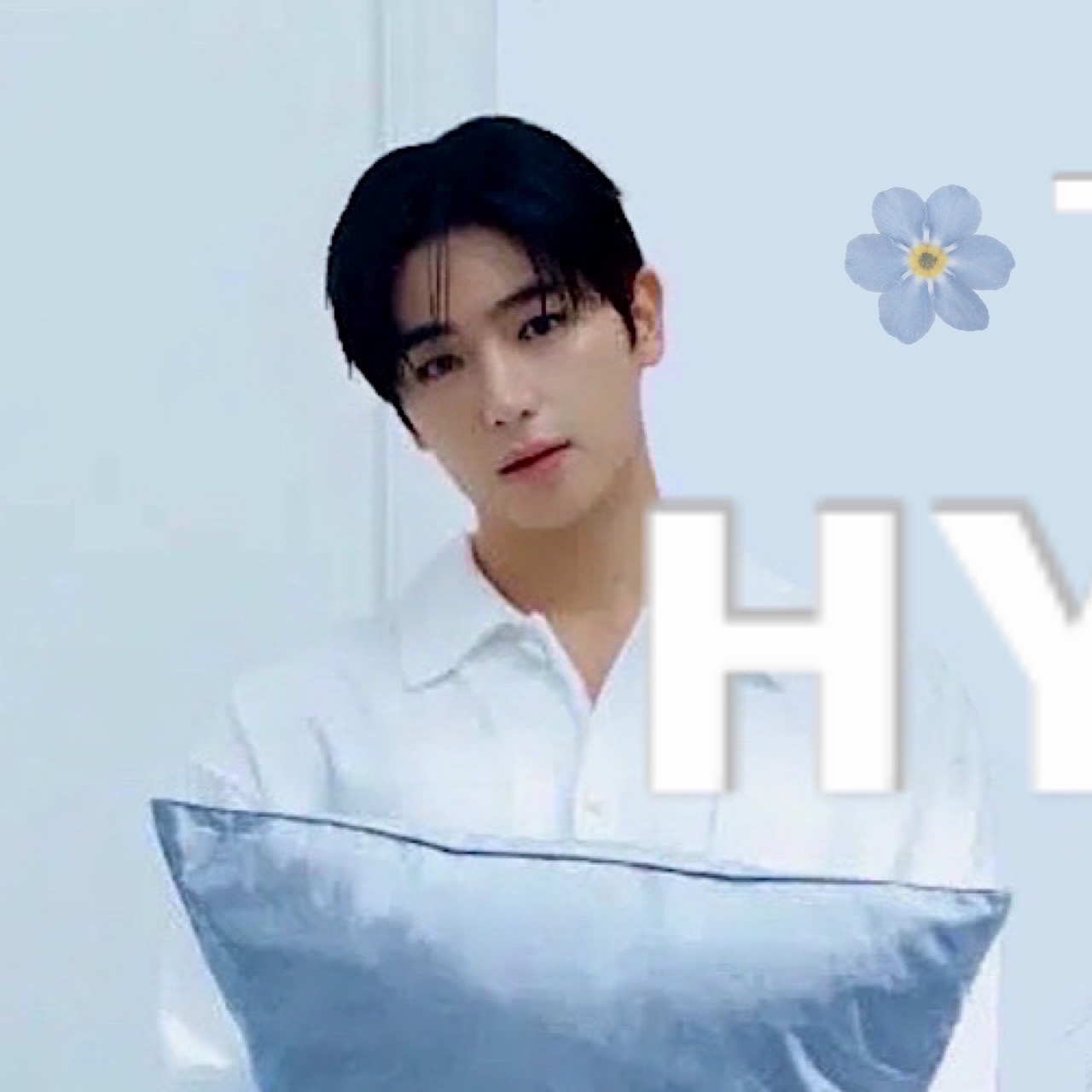 A moment captured by Hyunjae (THE BOYZ)'s fan