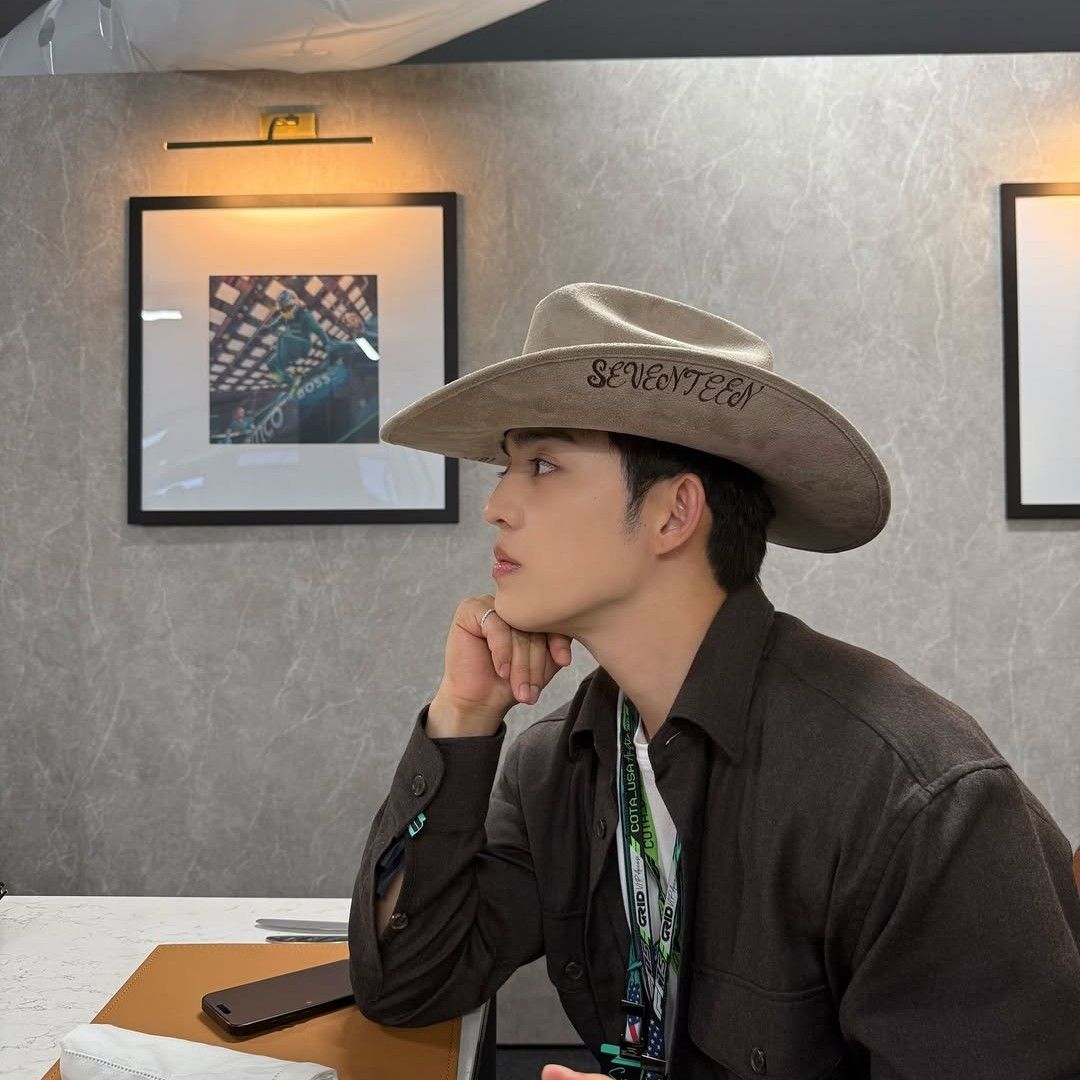 Latest photo of S.Coups (SEVENTEEN)