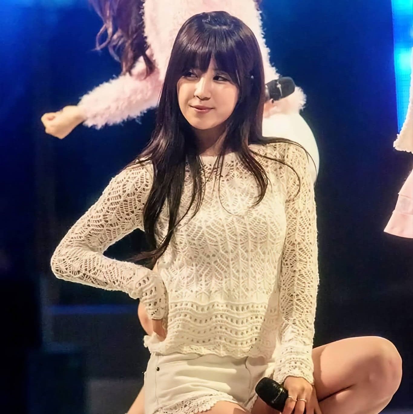 Latest photo of Park Chorong (Apink)