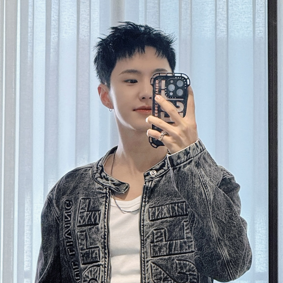 Latest photo of Hoshi (SEVENTEEN)