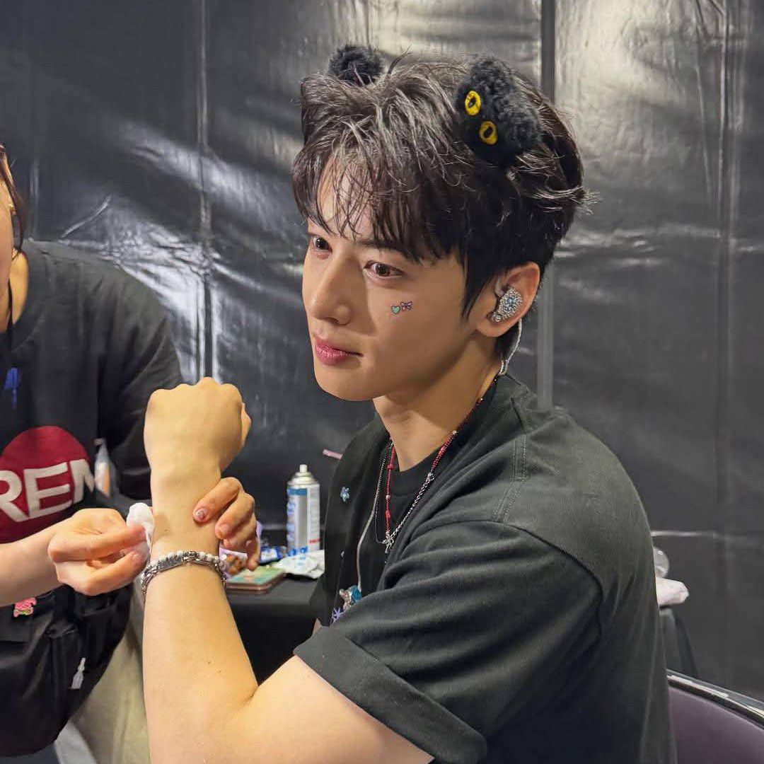 Behind-the-scenes cut of Eunwoo (ASTRO)