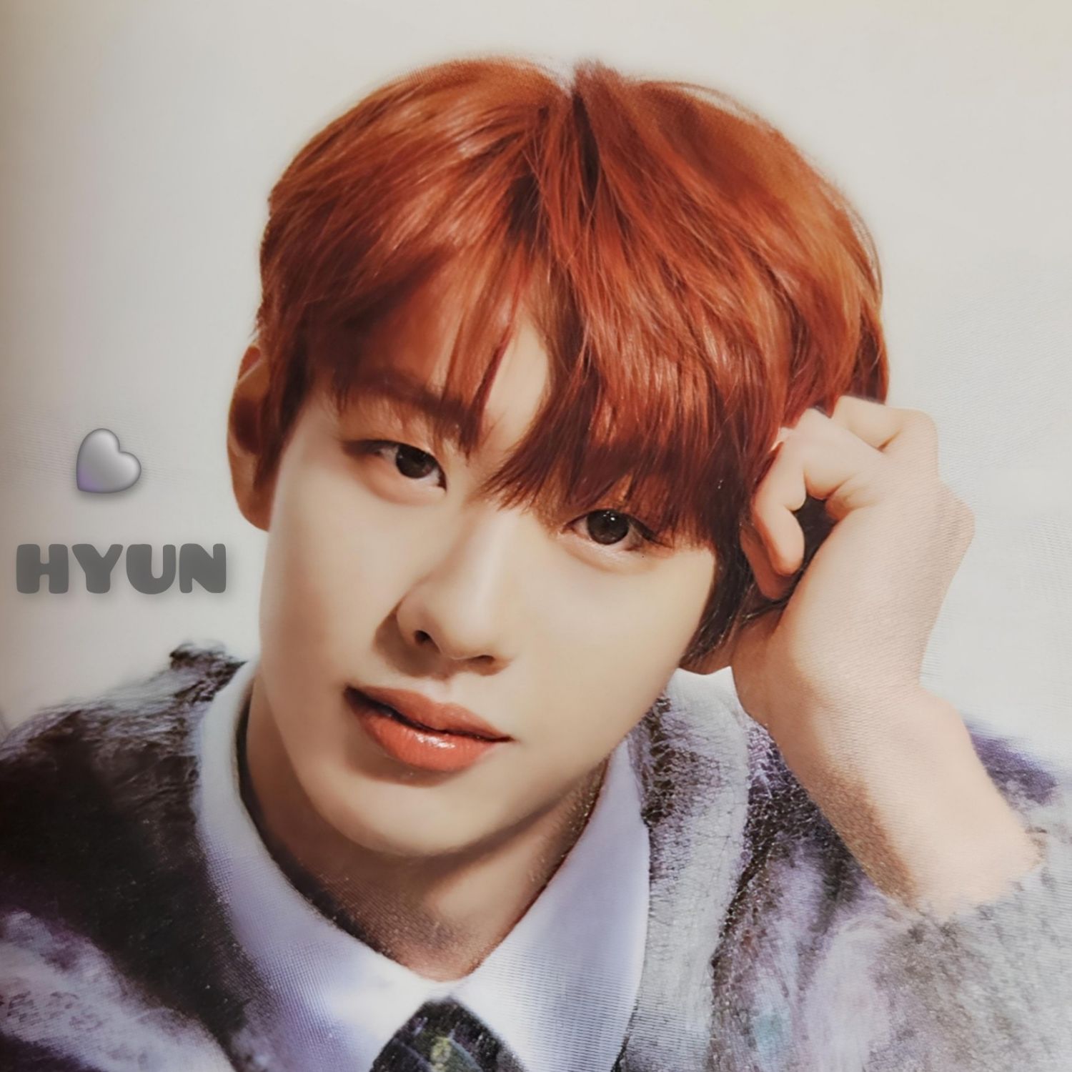 ヒョンの舞台裏ショット